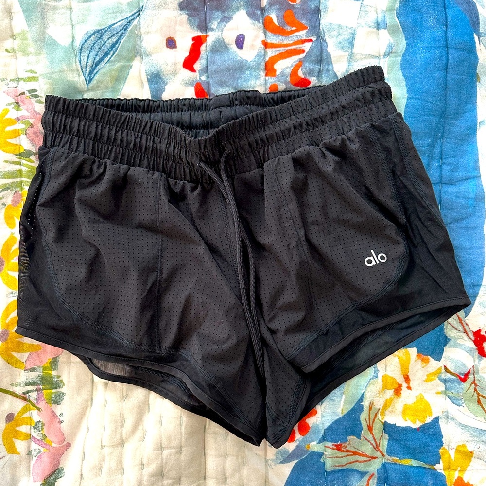 Four Alo Yoga bottoms